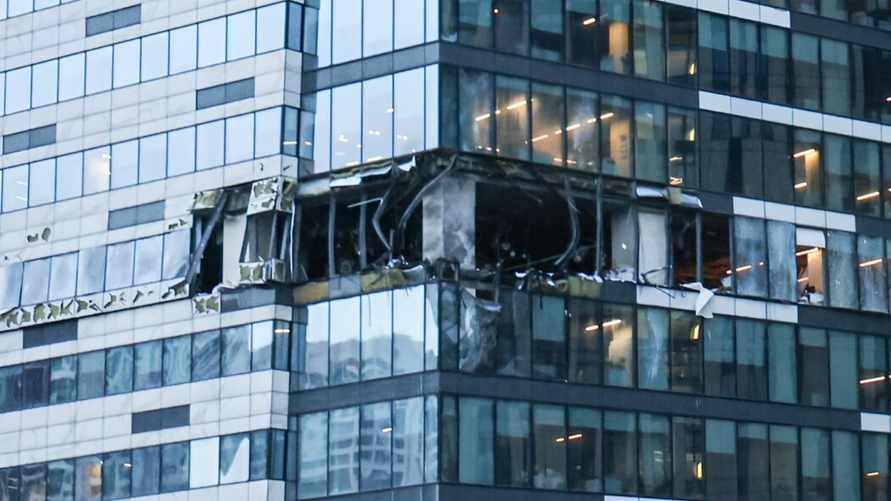 Беспилотники взорвались в центре Москвы. В Минобороны РФ рассказали почему