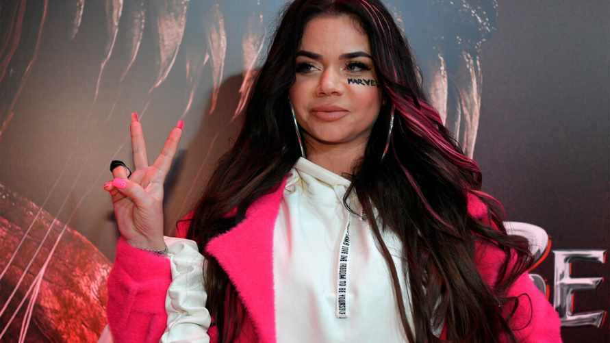 «Жену с детьми жалко» — Бьянка обвинила "одного из самых светлых певцов" в домогательствах