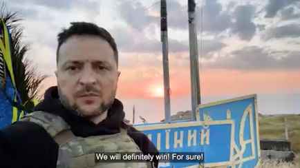 Зеленский внезапно приплыл на остров Змеиный