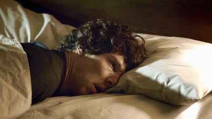 Три ошибки, который многие белорусы совершают перед сном. Это приводит даже к бруксизму