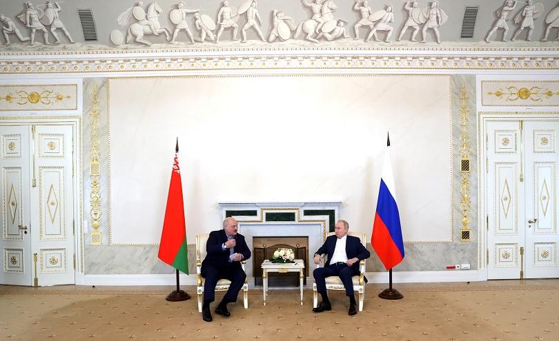 По словам Александра Лукашенко, в Беларуси «начали «напрягать»