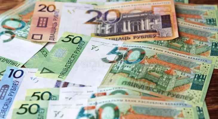 Минтруда объявило о повышении белорусам пособий по уходу за ребенком. Насколько?