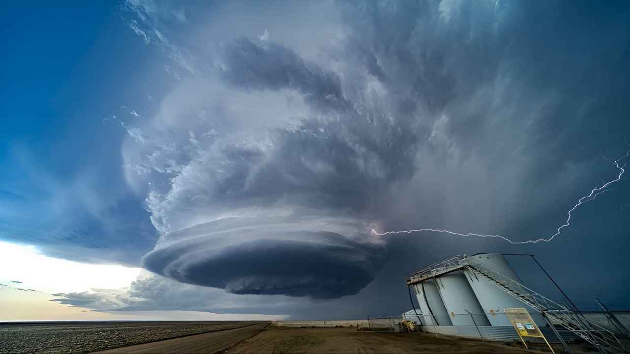 Суперячейки. Фото иллюстрационное