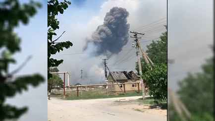 Беспилотники атаковали в Крыму склад боеприпасов