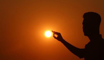 Ученые придумали, как затемнить солнце. К чему это приведет?