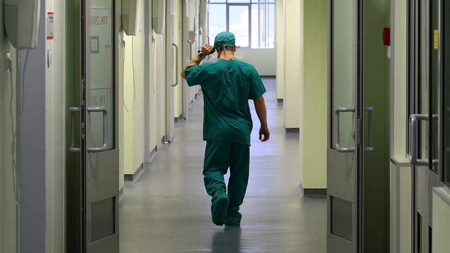 Госнадзор проверил тысячи организаций здравоохранения по всей Беларуси. Что нарушают 97%?