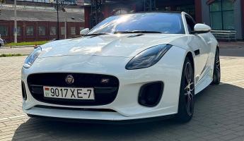 У белорусов появилась возможность покататься на Jaguar F-Type. Сколько стоит минута?