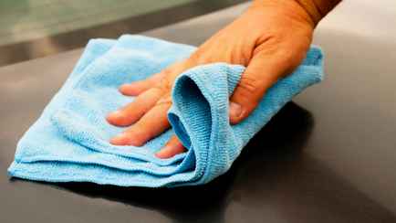 Эти поверхности нельзя протирать тряпкой из микрофибры. Приведет к ужасным последствиям