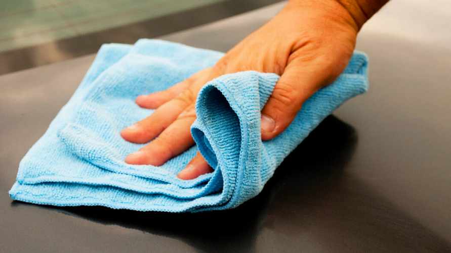 Эти поверхности нельзя протирать тряпкой из микрофибры. Приведет к ужасным последствиям