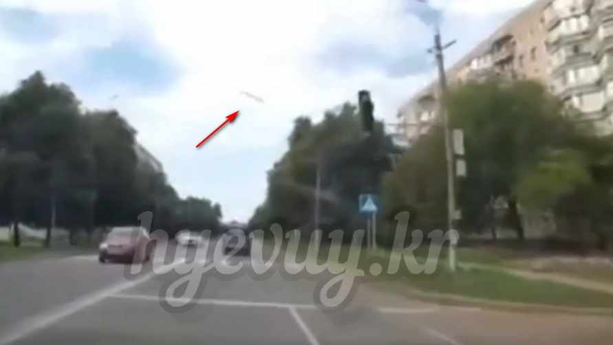 В Сети появилось видео попадания ракеты по многоэтажке в Кривом Роге