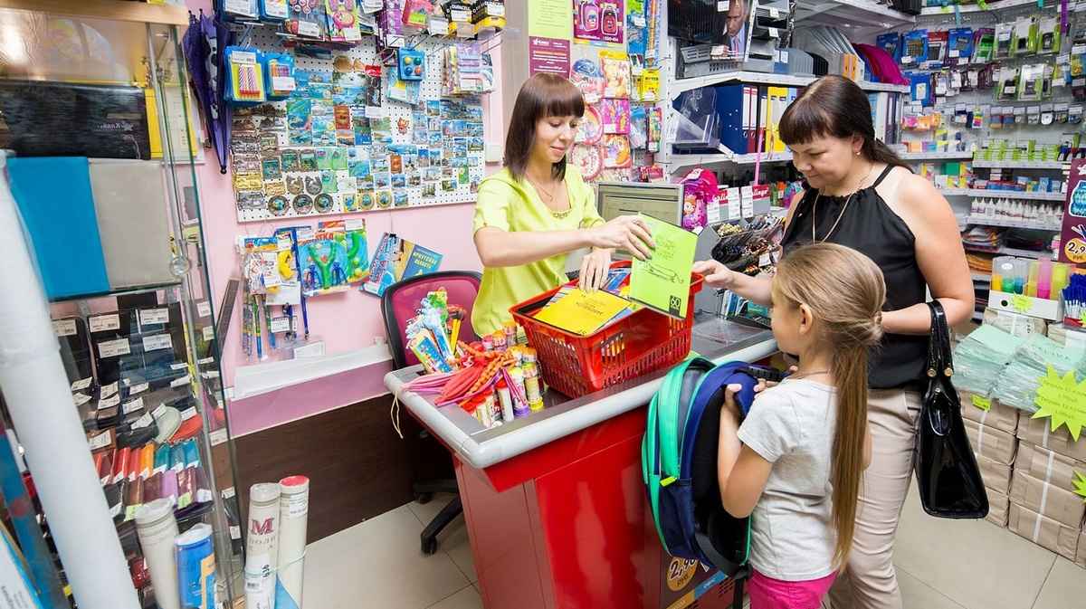 КГК дал белорусам три дня, чтобы пожаловаться на цены при подготовке детей к школе