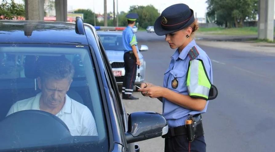 В ГАИ напомнили, за какие нарушения и на