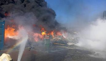«Слышали хлопки» — В порту Новороссийска, где стоит ЧФ, начался пожар