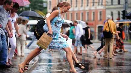 Синоптики пообещали приход в Беларусь «фронтальных разделов» с Европы. Где и когда накроют дожди?