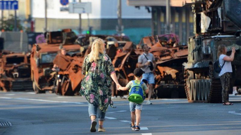 В Киеве появились российские танки. Правда, не так, как планировала РФ