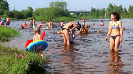 В выходные до +34°С. Эпидемиологи назвали водоемы Беларуси, в которых лучше не купаться