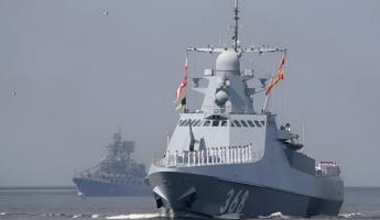 Российский военный корабль открыл огонь, чтобы остановить гражданское судно в Черном море