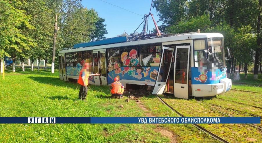 В салоне пассажиров не было, однако водителя и