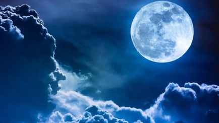 Астрономы предупредили белорусов об уникальном голубом суперлунии. Когда смотреть?