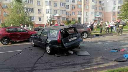 В Минске пьяный водитель протаранил три авто и перевернулся – двое пострадавших в больнице