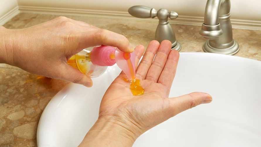 Как использовать меньше жидкого мыла? Попробуйте этот трюк с дозатором