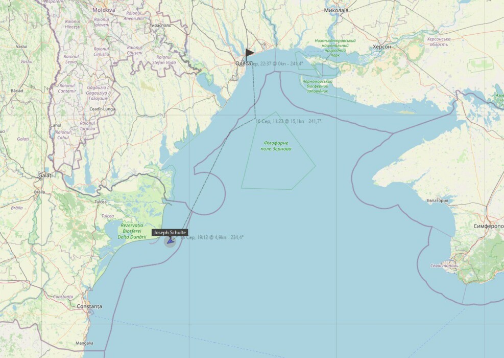 Первое судно успешно прошло по новому «зерновому» в Черном море, предложенному Украиной