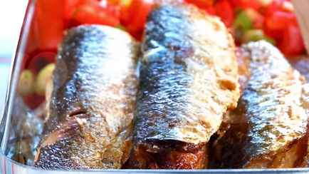 Эту дешевую морскую рыбу советуют есть вместо форели. Чем так хороша?