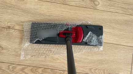 Не оборачиваете швабру пузырчатой пленкой? Вот кому обязательно нужно так сделать