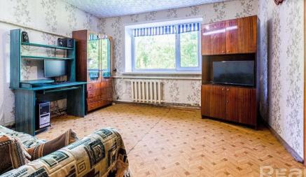 В Минске выставили на продажу квартиру по цене в 2,5 раза ниже рыночной. Что предложили за $541 за метр?