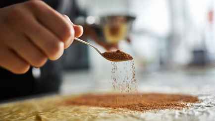 Зачем белорусам осенью рассыпать в доме корицу? Вот от какого нашествия вас избавит