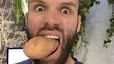 Это вещество делает картошку галлюциногеном. Какую нельзя есть и как хранить, чтобы не появилось?