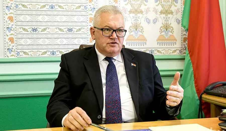 Глава ЦИК рассказал, с какими документами, кроме паспорта, разрешат белорусам голосовать на выборах