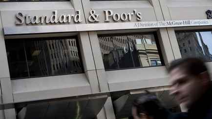 Агентство S&P приостановило суверенные рейтинги Беларуси. Чем грозит?