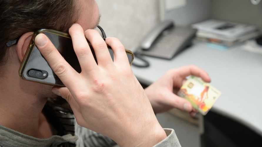 Под «уголовку» попали 270 человек. В МВД рассказали, как белорусам не устроиться на работу «дроппером»