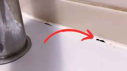 Как избавиться от плесени на силиконовых швах в ванной? Можно обойтись без агрессивный химии