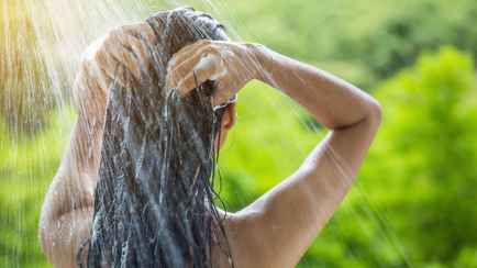 Закончился шампунь? Его может заменить порошок, который есть на кухне у каждого