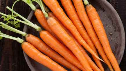 Как и где хранить морковь? Так она точно переживет зиму (и не только)