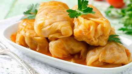 Как приготовить голубцы без мяса? Нашли осеннюю начинку, которой его можно заменить