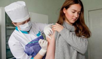 Минздрав предложил белорусам 3 вакцины от гриппа. Чем отличаются?