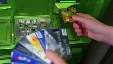 «Беларусбанк» объявил о снятии ограничений по карточкам VISA и Mastercard с 23 октября. Кого коснётся?