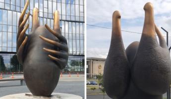 В Минске появилась скульптура «тушки курицы»? Как объяснил автор