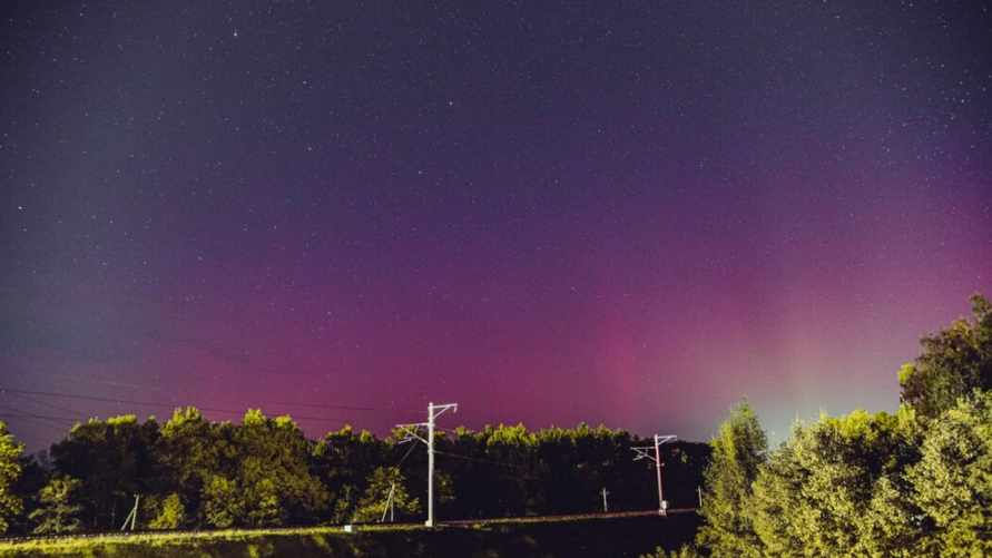 Учёный рассказал, почему белорусы буду чаще видеть северное сияние
