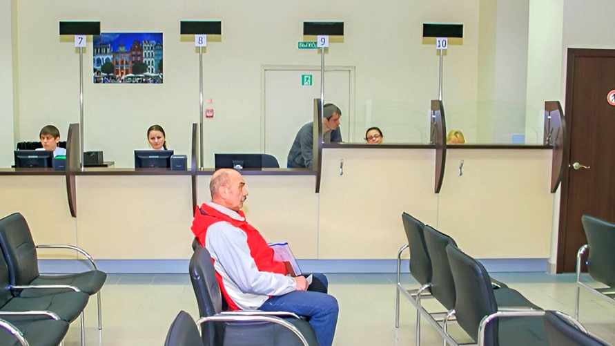 Польша возобновила выдачу туристических виз белорусам. Что требуют?