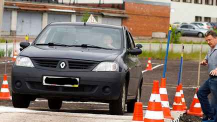 В Минобразования Беларуси задумались, чтобы учить школьников на водительские права. Когда?