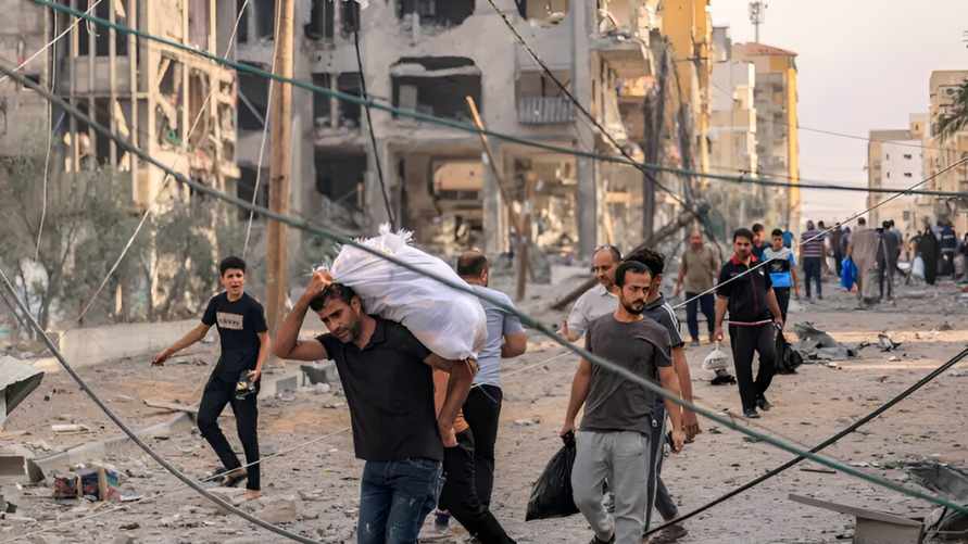 Газа оказалась перед "гуманитарной катастрофой" после ответа Израиля на атаку ХАМАС