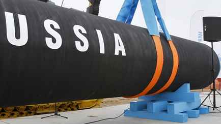 «Приближаются холода» — глава МИД Венгрии прилетел в Москву просить газ. Кто ещё в ЕС покупает российский?