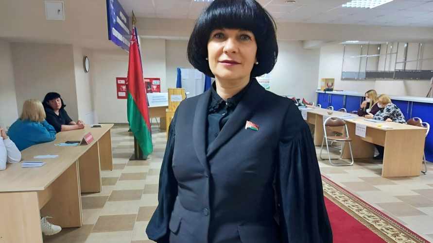 "Женщина – это шея" - В Совете Республики призвали белорусок больше и раньше рожать