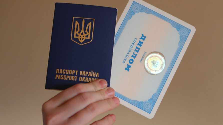 Совмин отменил действие украинских дипломов в Беларуси