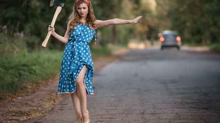 В Минтруда пригрозили изъять топоры у белорусов. За что?