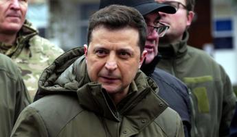 «Он обманывает себя» — Советники боятся сообщить Зеленскому, что Украина не выигрывает войну — Time